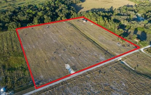 894 Cemetery Rd, FORT DENAUD, FL, 33935-6398 | Card Image