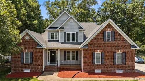 301 Enon Oaks Ln, Chester, VA, 23836-5715 | Card Image