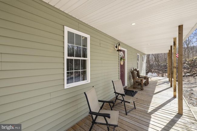 8620 Monns Gap Rd, House other with 4 bedrooms, 2 bathrooms and null parking in WAYNESBORO PA | Image 9