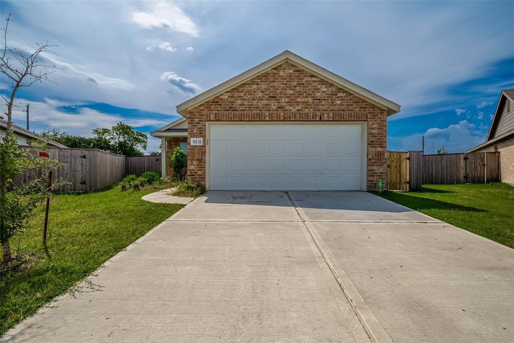 Velasco Hills Dr, Baytown, TX 77521