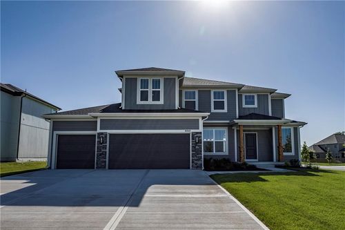 16949 S Brentwood St, Olathe, KS, 66062-7201 | Card Image