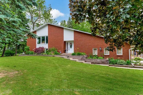 1311 Fiddlers Green Rd, Ancaster, ON, L9G3L1 | Card Image