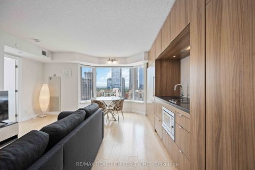 2604-155 Yorkville Ave, Toronto, ON, M5R0B4 | Card Image