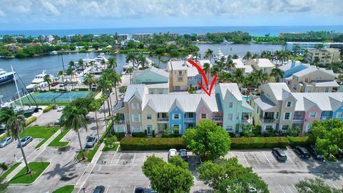 2860 Marina Cir, Lighthouse Point, FL, 33064-9300 | Card Image