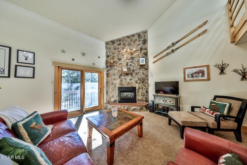 b201-46 E Viking Dr, Winter Park, CO, 80482 | Card Image