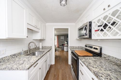 23-848 Plain St, Marshfield, MA, 02050-2108 | Card Image