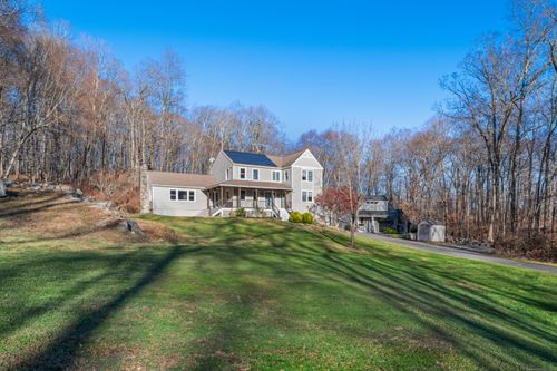 62 Robin Hill Road, Newtown, CT, 06470 | Card Image