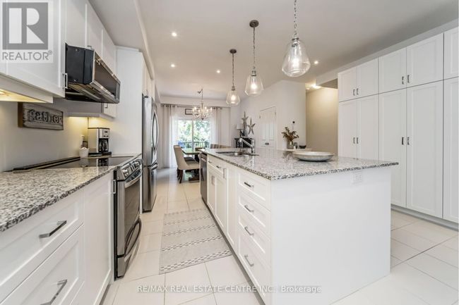 7 Briar Crt, Townhouse with 3 bedrooms, 4 bathrooms and 3 parking in Georgetown ON | Image 17