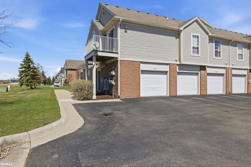 51759 Adler Park Drive, New Baltimore, MI, 48051 | Card Image