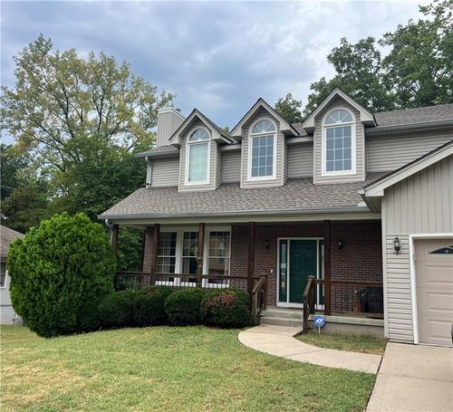 5110 Willow Ave, Kansas City, MO, 64133-2295 | Card Image