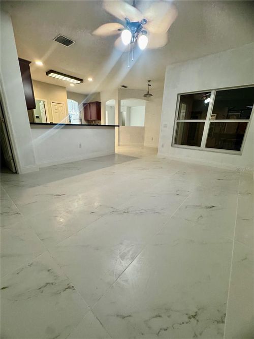 3556 Forest Park Dr, KISSIMMEE, FL, 34746-2851 | Card Image