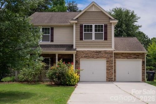 2348 Lake Vista Dr, Mount Holly, NC, 28120-9333 | Card Image