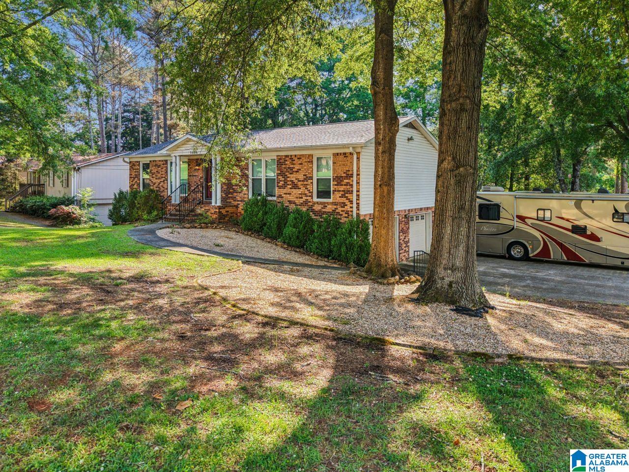 Residential in PINSON 2