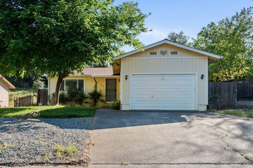 3624 Loren Ct, Anderson, CA, 96007-2983 | Card Image