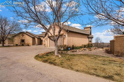 50 Aberdeen Blfs, Pueblo, CO, 81004-1065 | Card Image
