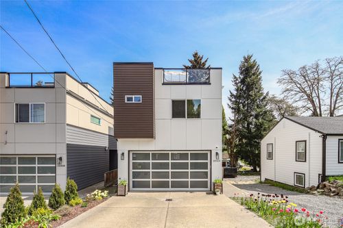 10410 2nd Pl Sw, Seattle, WA, 98146-2330 | Card Image