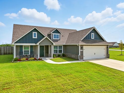 3505 E 154th St S, Bixby, OK, 74008-4490 | Card Image