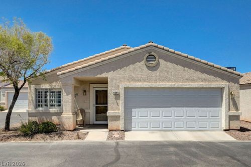 4945 Mascaro Dr, Las Vegas, NV, 89122-8106 | Card Image