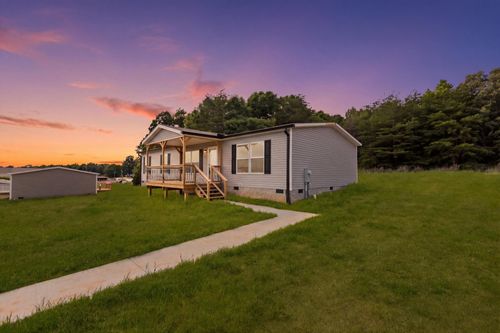 285 Athens Pike, Etowah, TN, 37331 | Card Image