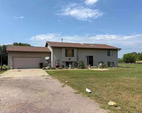 423 Golf Rd, South Sioux City, NE, 68776-5200 | Card Image