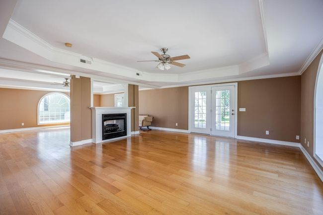 12-web-or-mls-1124 Mill Creek Drive - 01 | Image 12