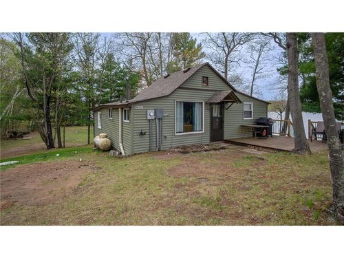 W5362 Yellowsands Dr, Spooner, WI, 54801-7318 | Card Image