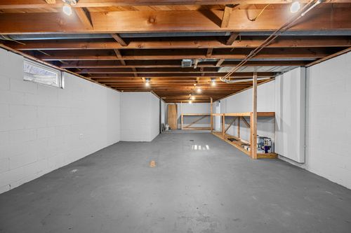 226 Hillcrest Dr, Geneseo, IL, 61254-1934 | Card Image