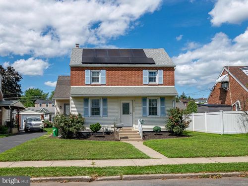 1925 E Fairmont St, ALLENTOWN, PA, 18109-1794 | Card Image