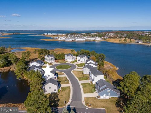 31001 Waterview Ct, OCEAN VIEW, DE, 19970-3639 | Card Image