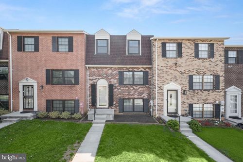 49 Winslow Park Dr, CATONSVILLE, MD, 21228-3688 | Card Image