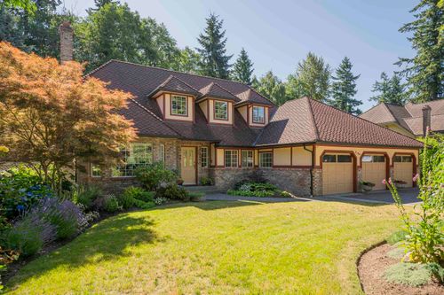 2104 131b St, Surrey, BC, V4A8Y9 | Card Image