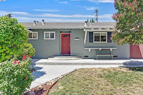 137 Bixby Dr, Milpitas, CA, 95035-6004 | Card Image