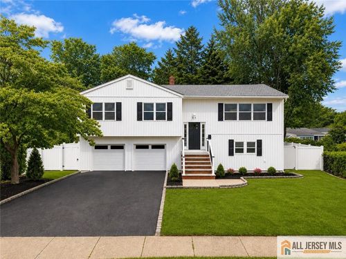 31 Shearn Dr, Middlesex, NJ, 08846-1263 | Card Image