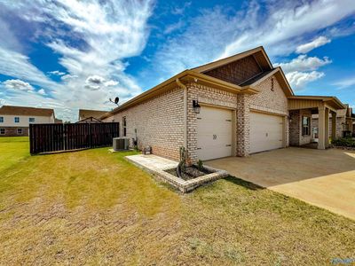 134 Barn Trail Way, House other with 4 bedrooms, 2 bathrooms and null parking in Toney AL | Image 2