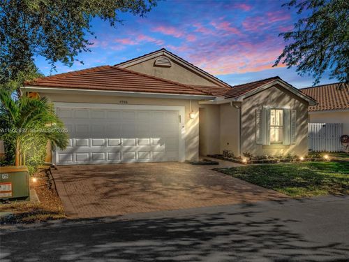 4966 Sw 33rd Ter, Fort Lauderdale, FL, 33312-7934 | Card Image