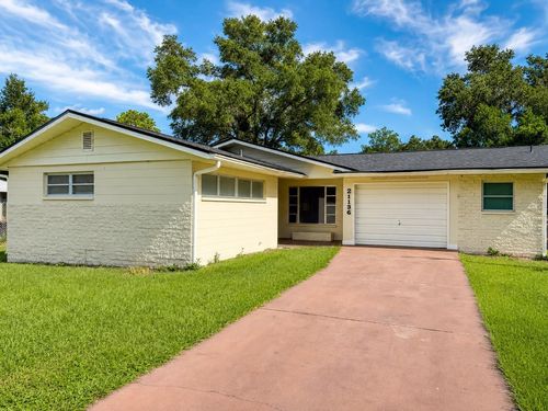 21136 Sw Honeysuckle St, Dunnellon, FL, 34431-3403 | Card Image