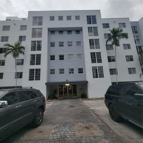 apt-308-210 Sw 11th St, Miami, FL, 33130-4000 | Card Image