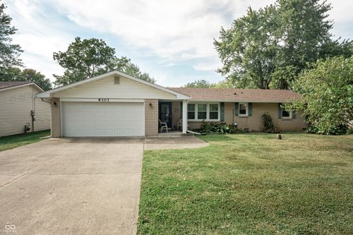 8301 S May St, Daleville, IN, 47334-9317 | Card Image