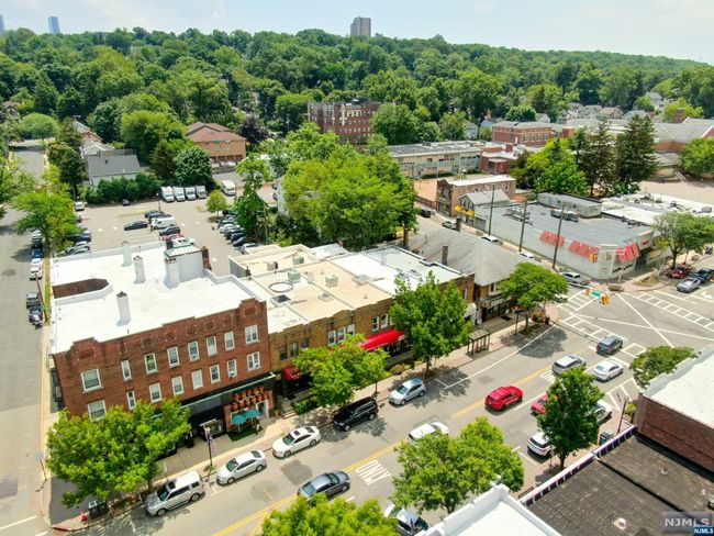 335 - 333-335 Broad Ave, Home with 0 bedrooms, 0 bathrooms and null parking in Leonia NJ | Image 4