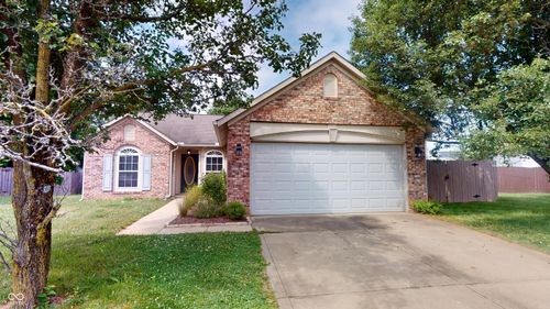 6640 Chipping Ct, Indianapolis, IN, 46268-6406 | Card Image