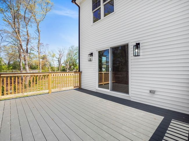 316 Old Westport Rd, House other with 5 bedrooms, 4 bathrooms and 6 parking in Dartmouth MA | Image 9