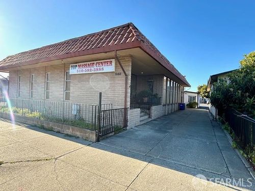 542 A St, Hayward, CA, 94541-5016 | Card Image