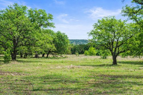 10-4772-10 County Road 340, Burnet, TX, 78611-4572 | Card Image