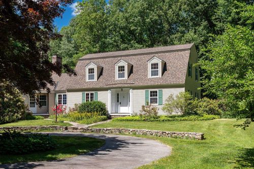 12 Olde Road, Hampton, NH, 03842 | Card Image
