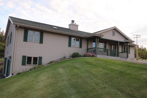 313 Church Street, MOUNT CALVARY, WI, 53057 | Card Image