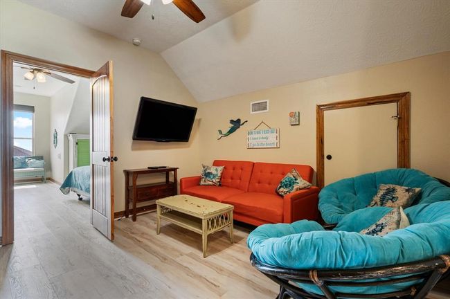 Bonus area used for a media room | Image 32
