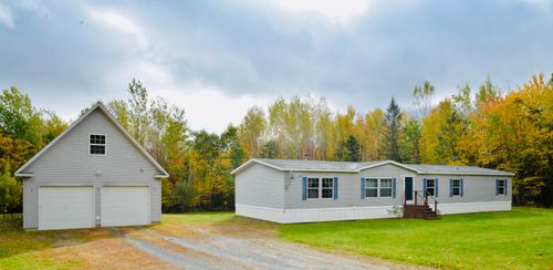 96 Madeline Dr, Oakland, ME, 04963-5145 | Card Image