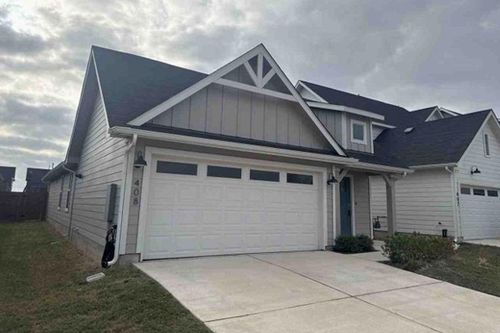 408 Frogmore Loop, Uhland, TX, 78640-3504 | Card Image