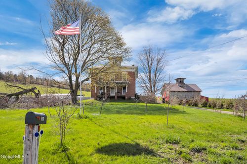 3011 State Route 22a, Hampton, NY, 12837-1909 | Card Image