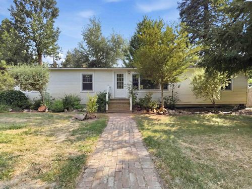 302 E Chestnut St, Farmington, WA, 99128-9797 | Card Image